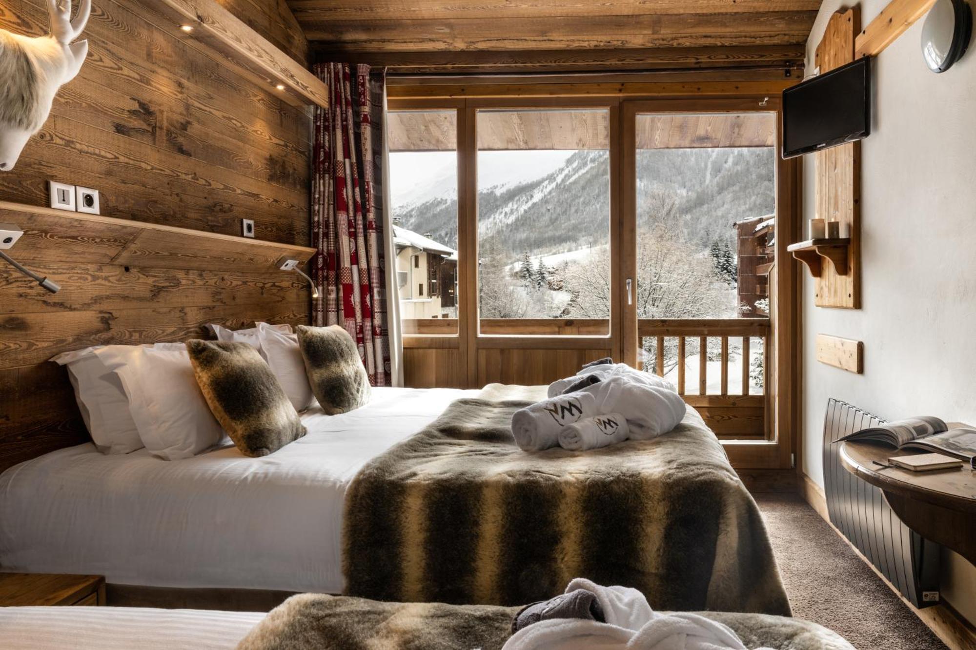 Hotel Ski Lodge - Village Montana Val-d'Isere Exterior photo